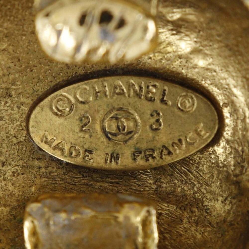 CHANEL Gold Logo Earrings - Picture 7 of 7
